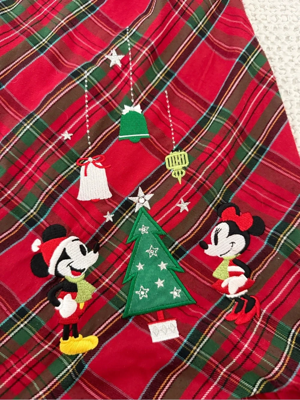 Disney Store Girl’s Mickey & Minnie Mouse Christmas Plaid Nightgown 7/8 Years